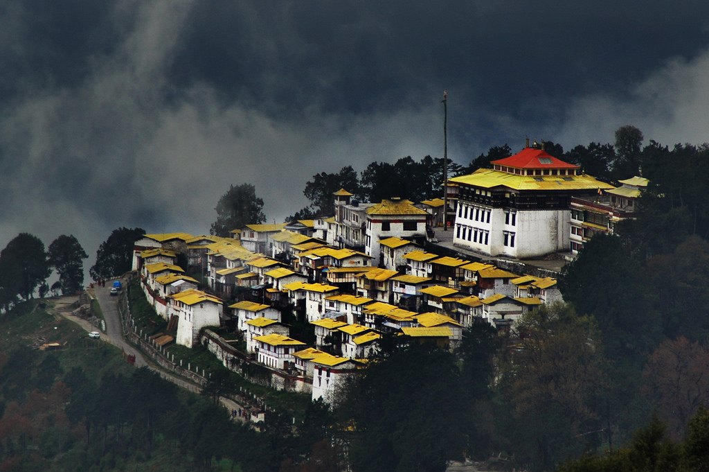 tawang-monastery-in-arunachal-pradesh-photos-images