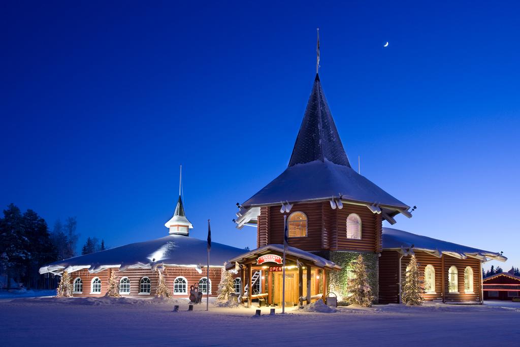 Santa Claus Holiday Village, Finland