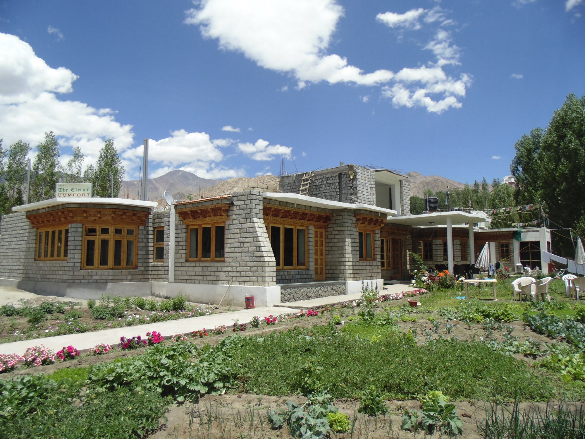 adu-s-the-eternal-comfort-ladakh