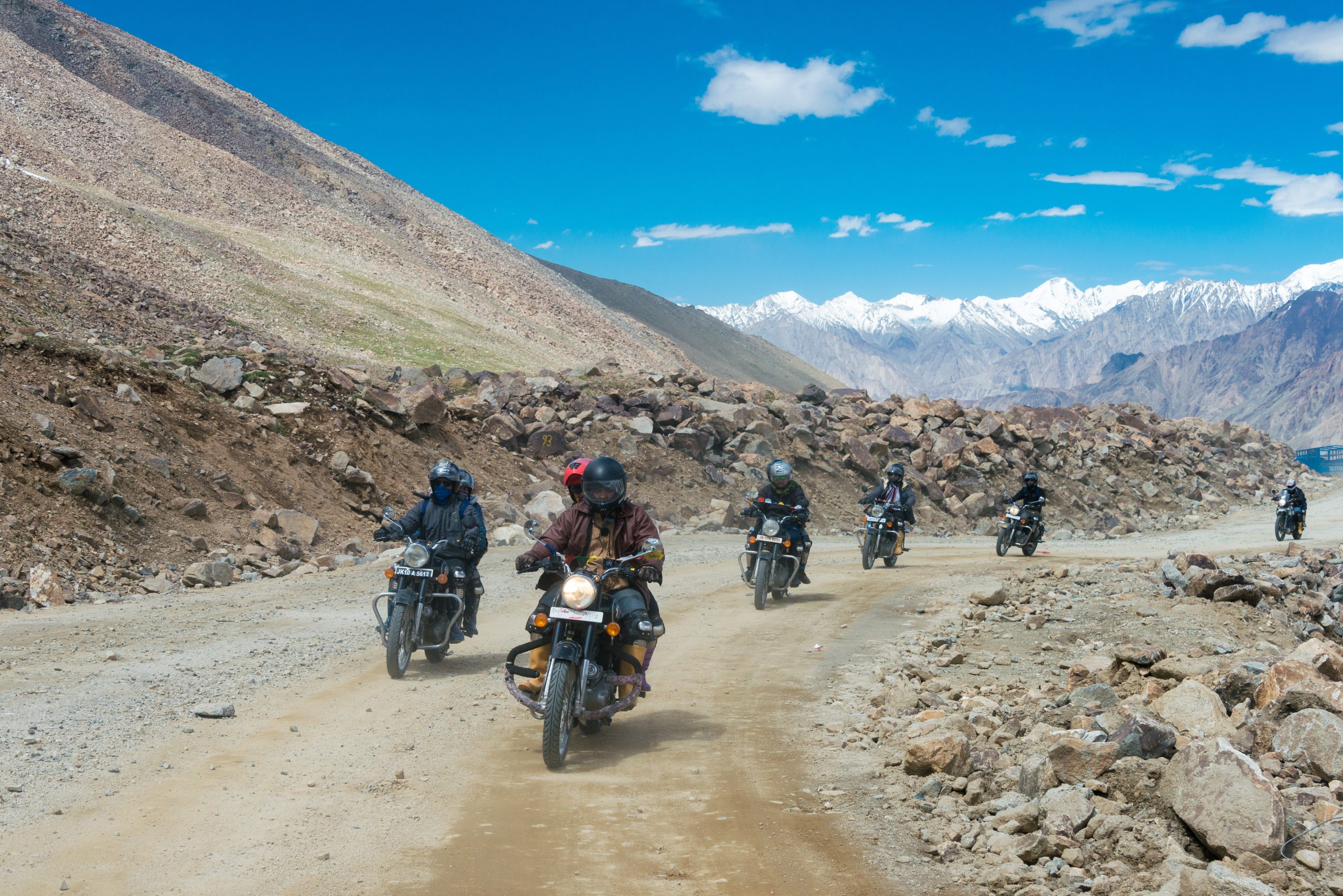 bike tour packages for ladakh