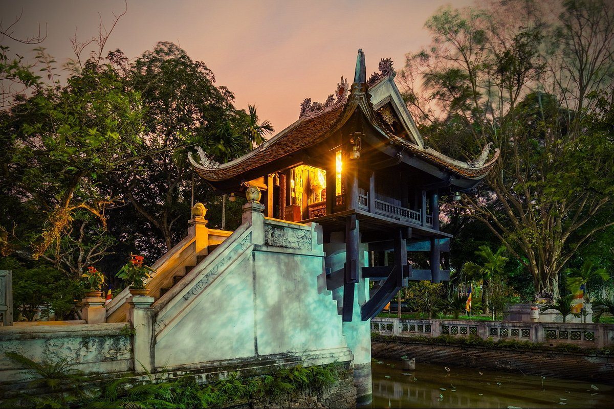 one-pillar-pagoda-things-to-do-in-vietnam
