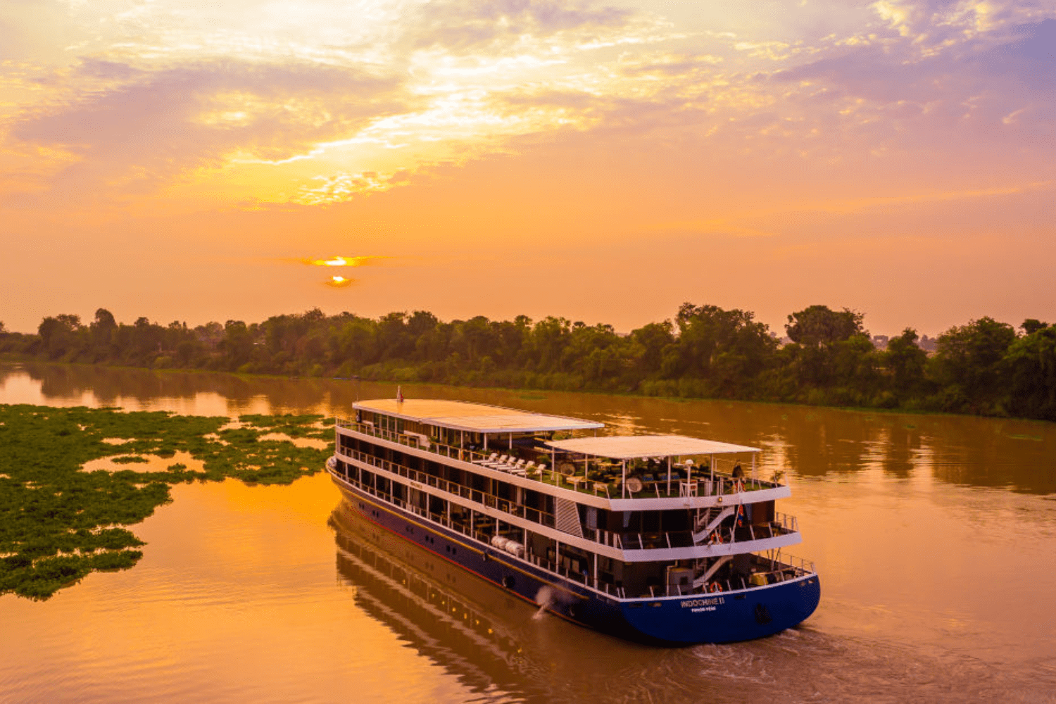 cruising-in-mekong-delta