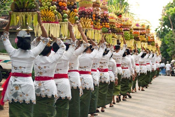 pagerwesi-festival-in-bali