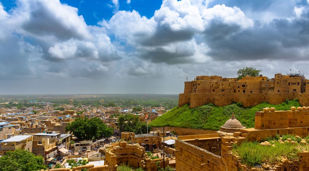 Jaisalmer Fort: Guide to Explore the Golden Fort of Rajasthan