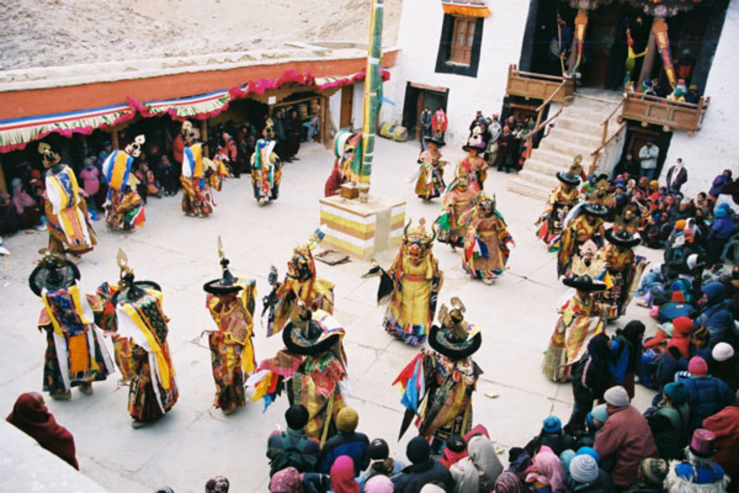 spituk-gustor-zanskar-festival-in-kashmir