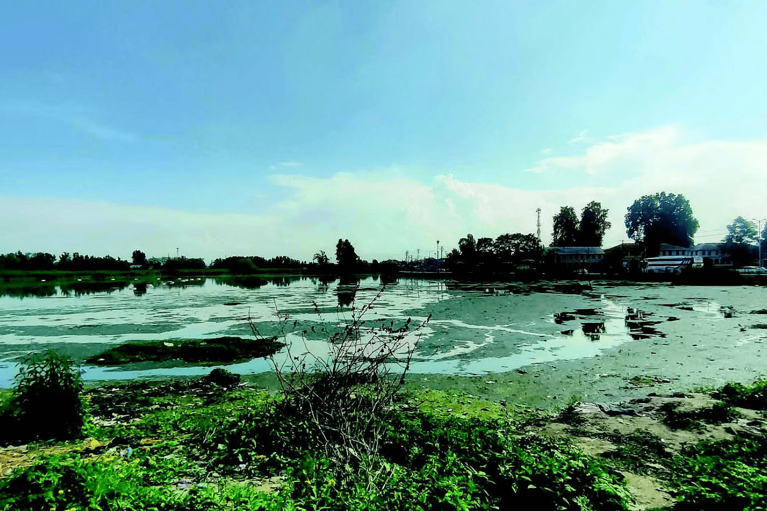 brari-nambal-lake-in-kashmir