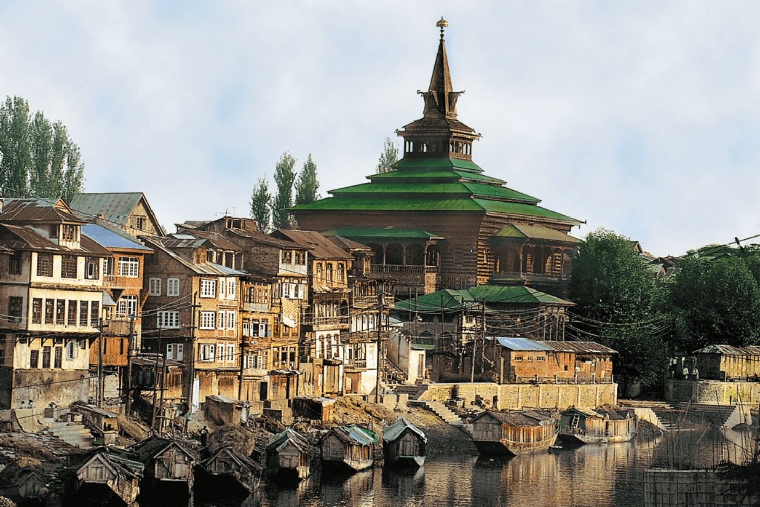 old-city-of-srinagar-in-kashmir
