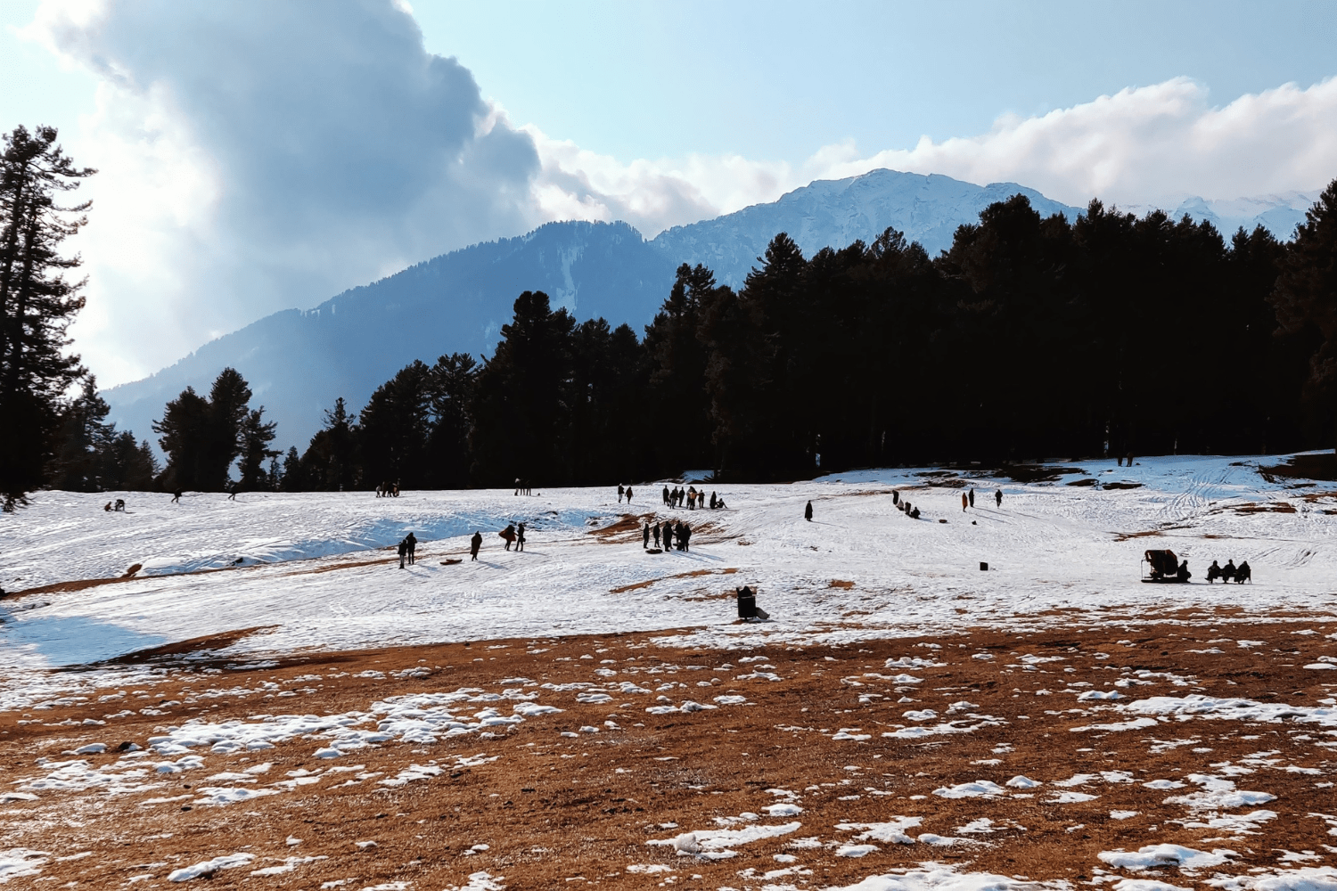 pahalgam-in-kashmir-in-winter