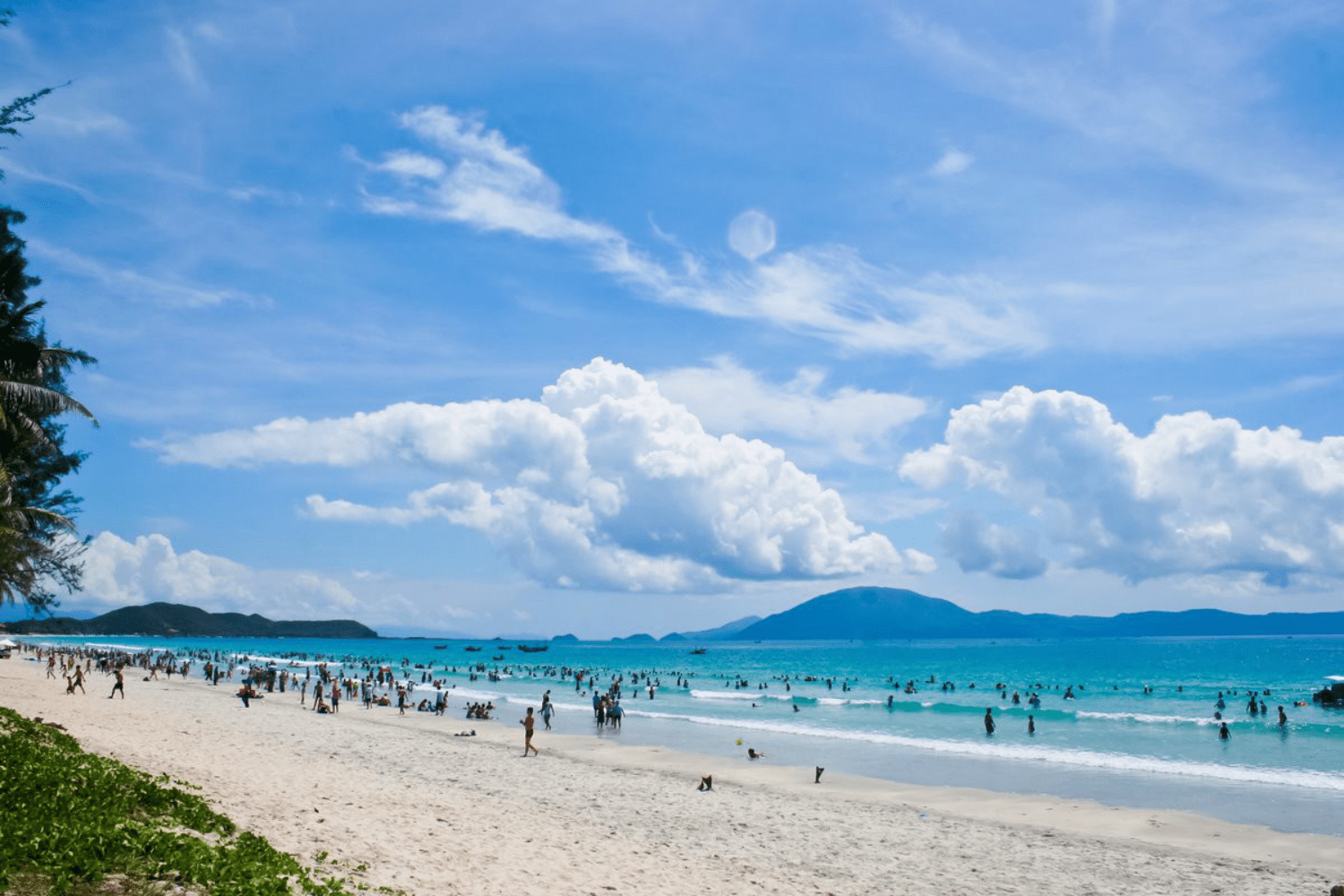 bac-my-an-beach-in-vietnam