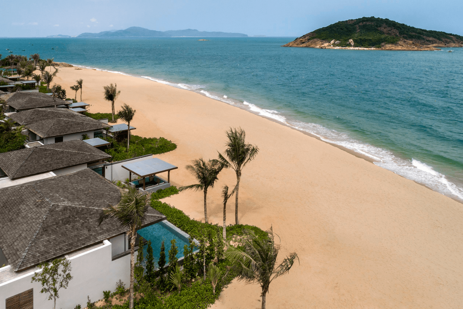 quy-nhon-beach-in-vietnam