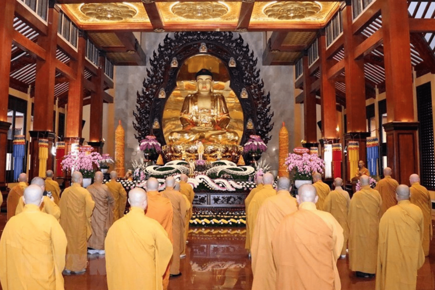 buddhas-birthday-in-vietnam
