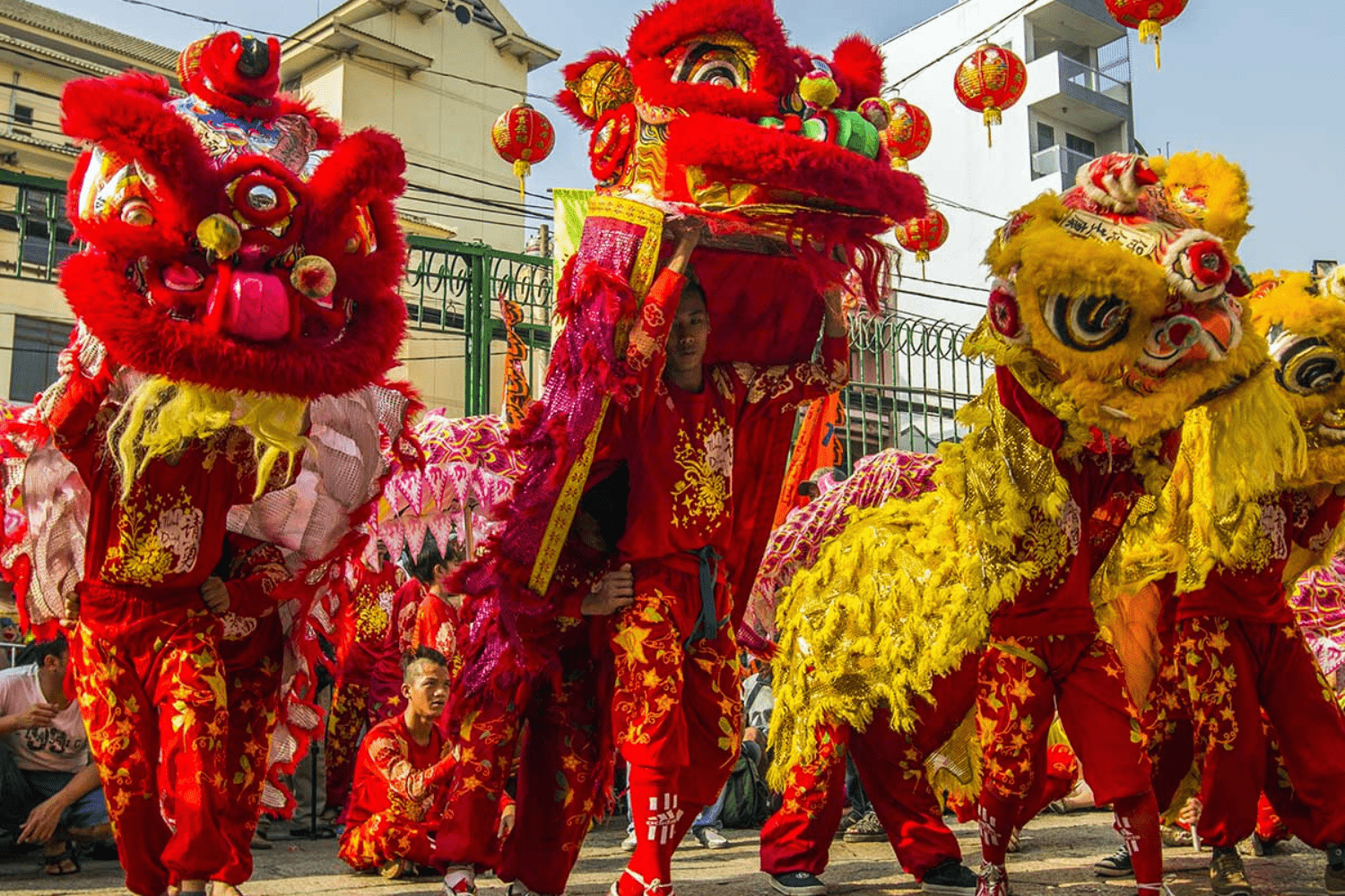 tat-nguyen-dan-festival-in-vietnam