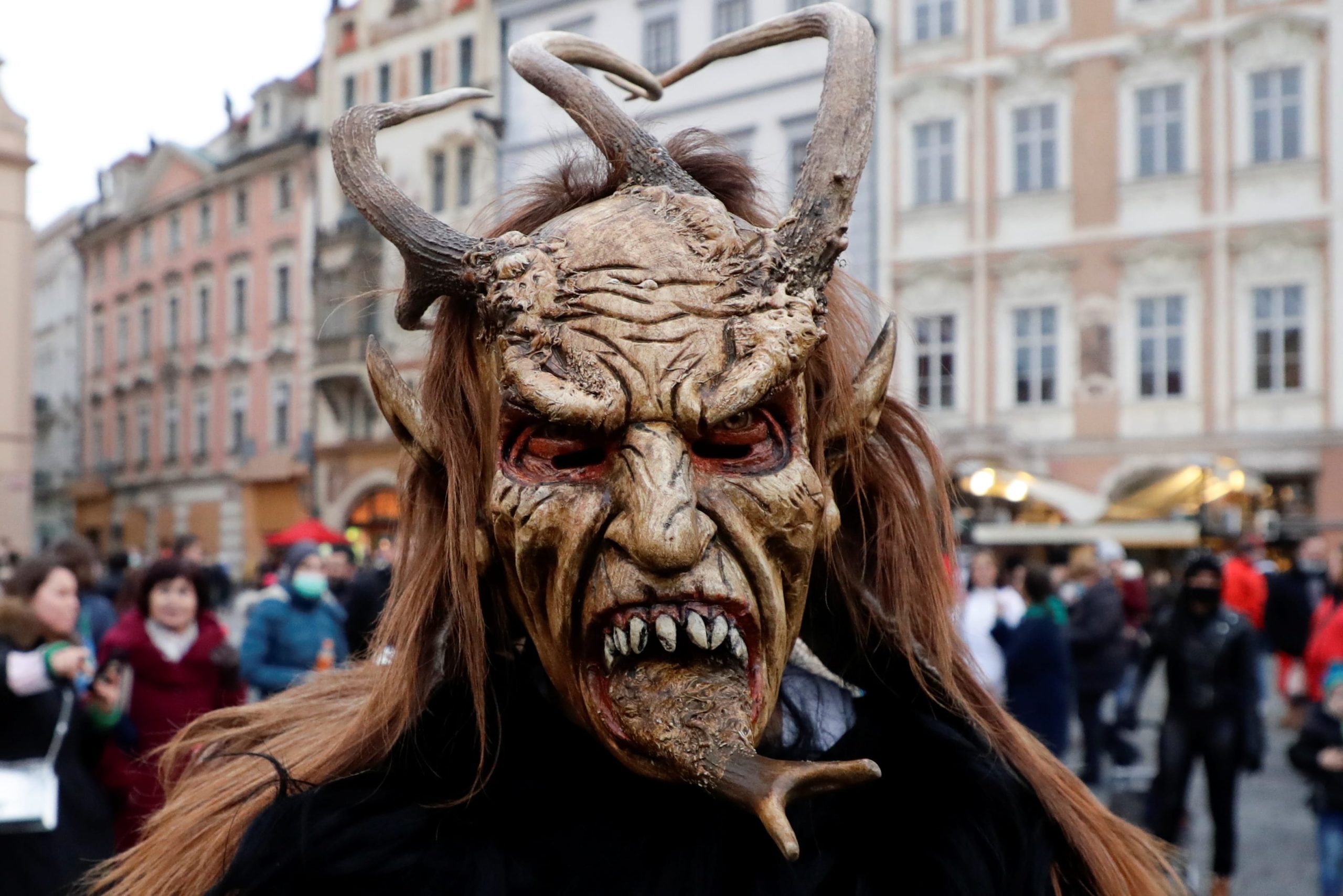 christmas-with-krampus-in-the-czech-republic