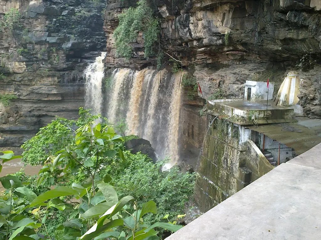 gaipernath-waterfalls