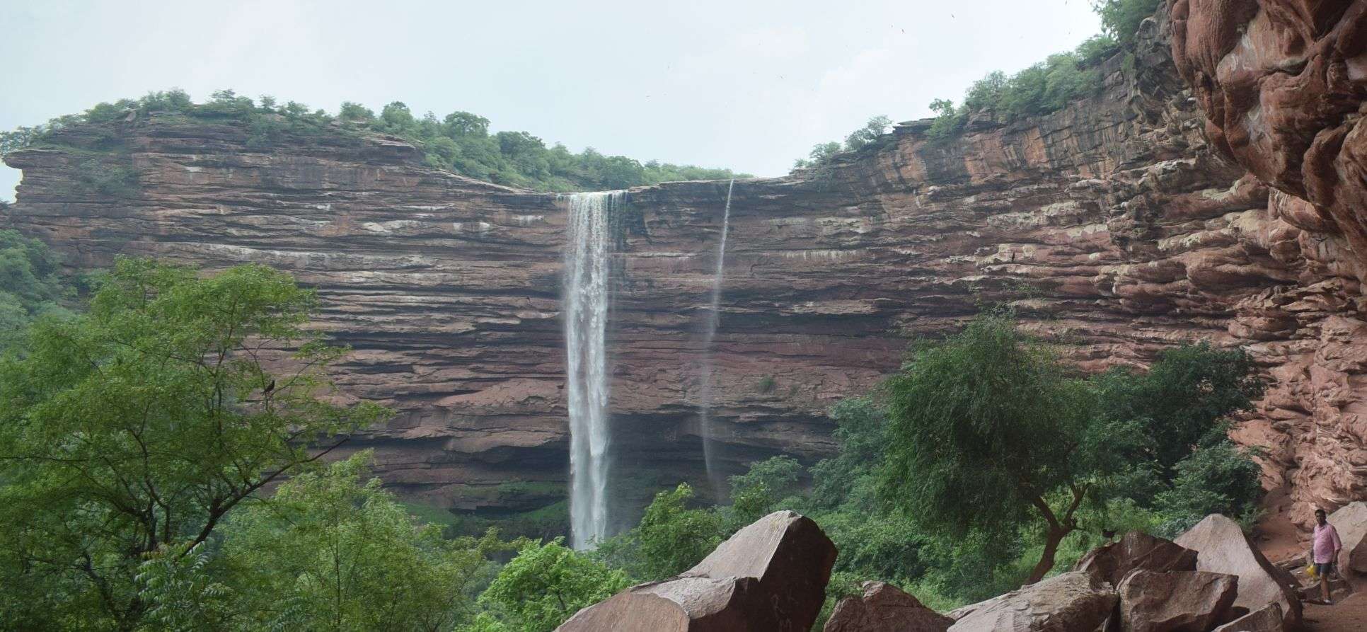 damoh-waterfalls