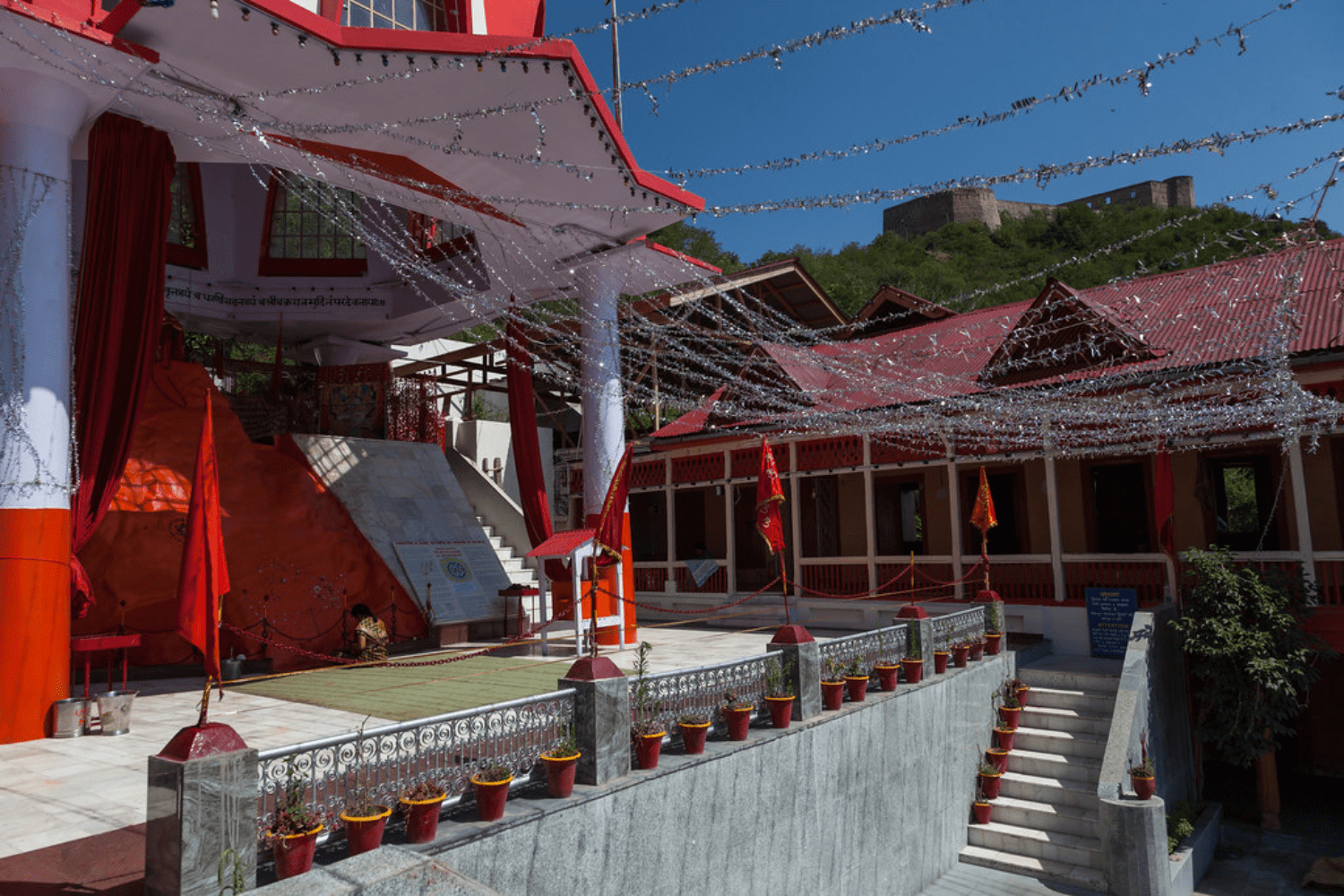 sharika-devi-temple-in-kashmir