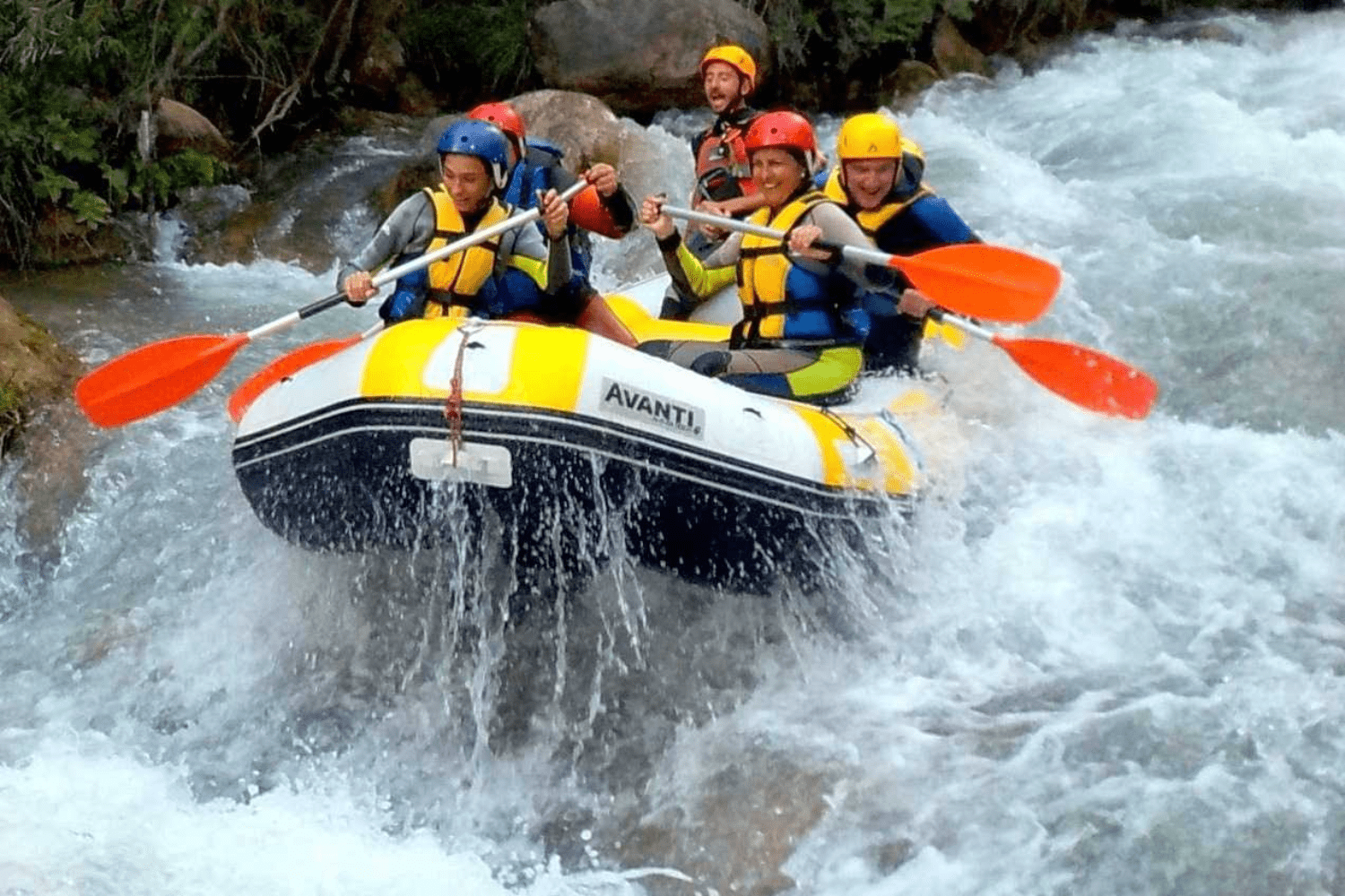 river-rafting-in-sonamarg-kashmir
