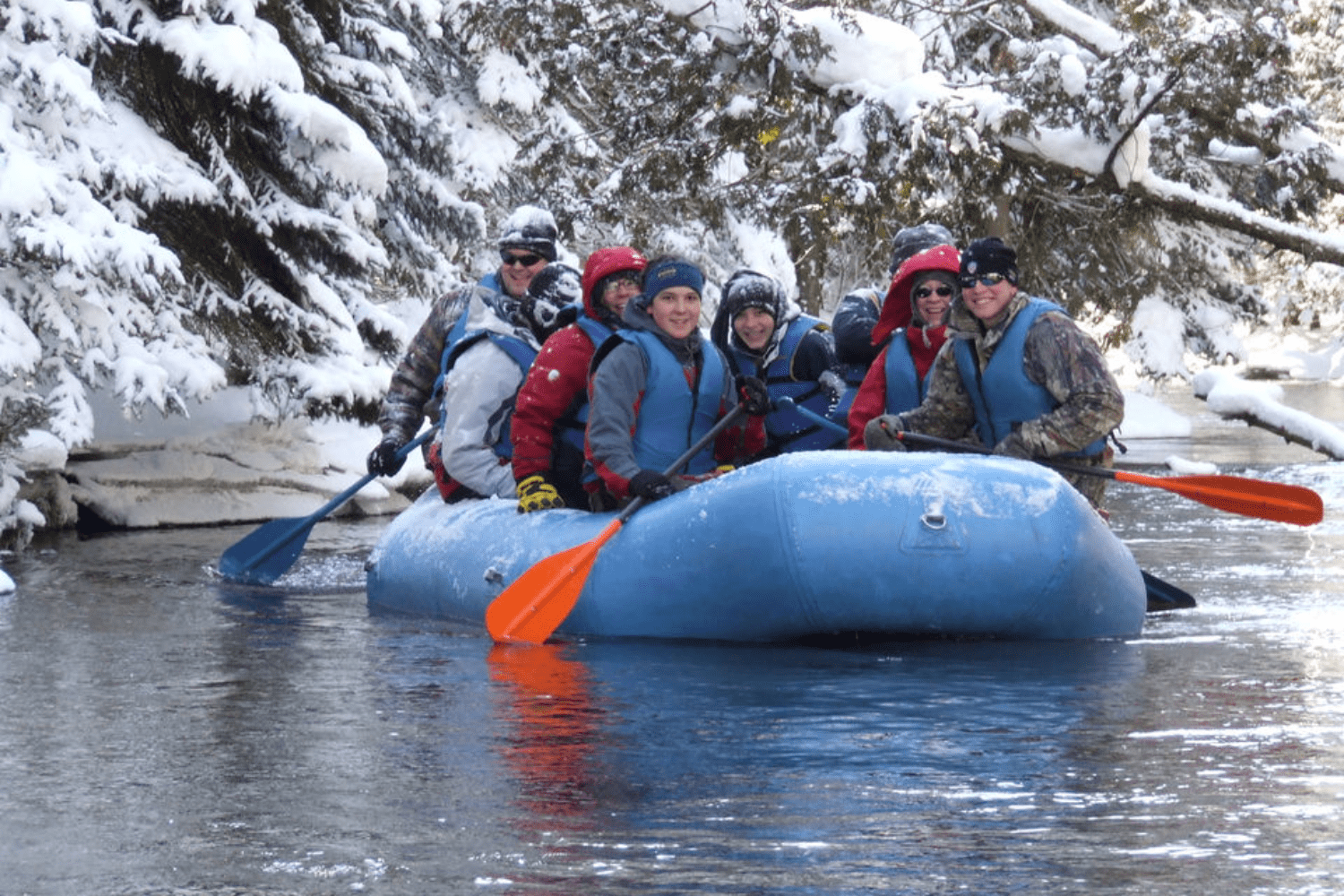 river-rafting-in-winter