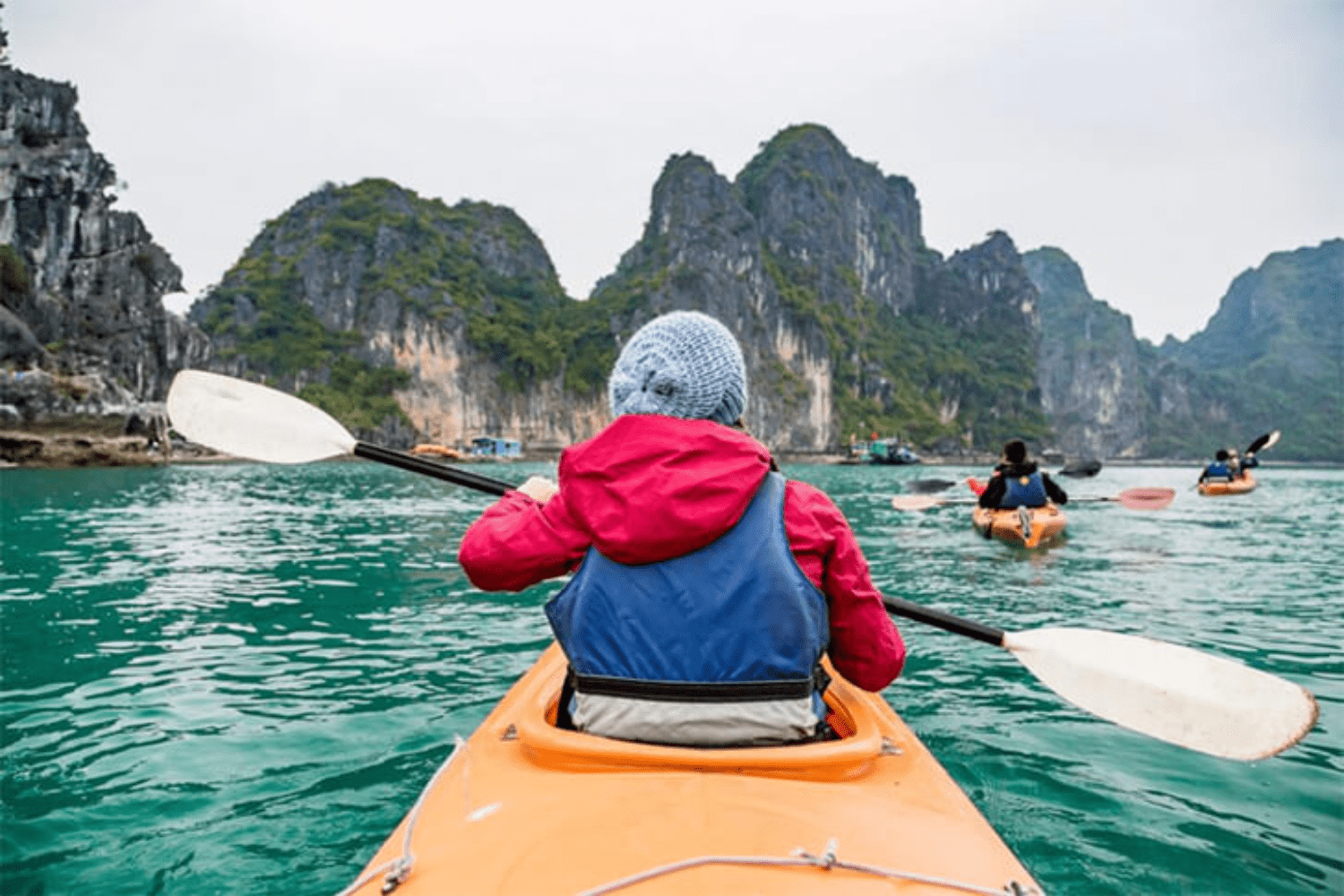 kayaking-in-vietnam