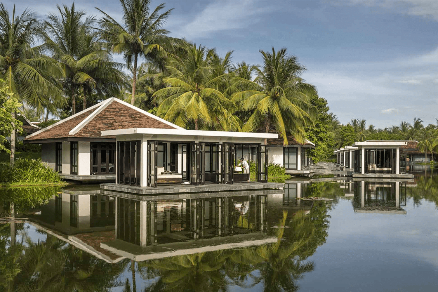 four-seasons-the-nam-hai-resort-in-vietnam