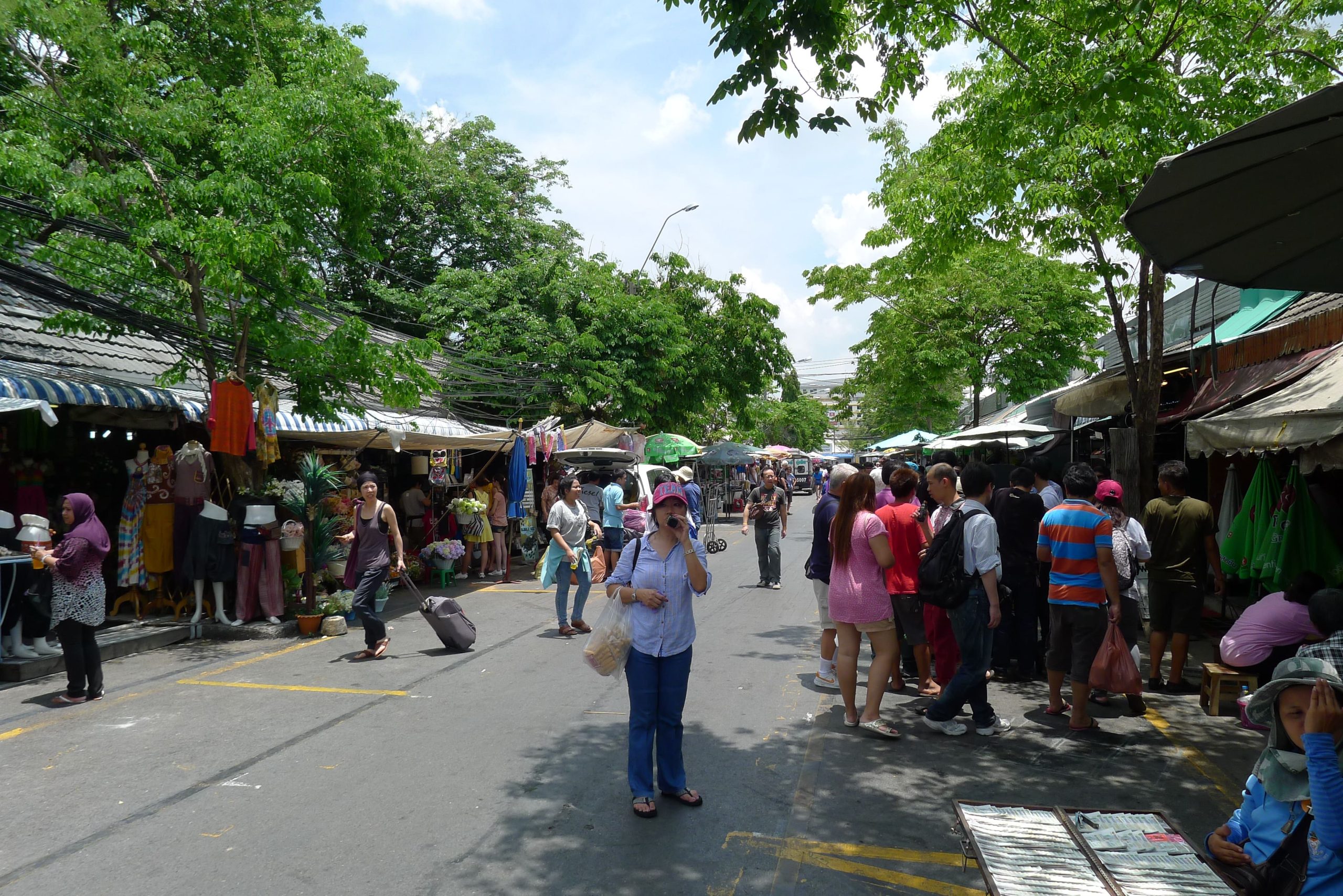 chatuchak-weekend-market-in-bangkok