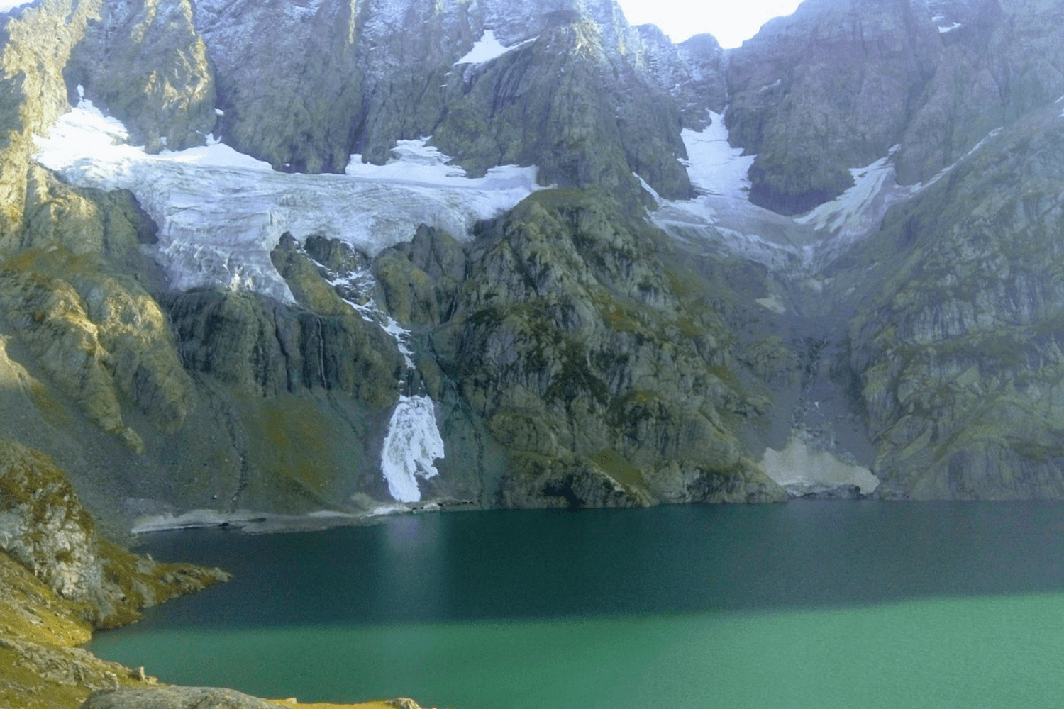 gangabal-lake-in-sonmarg