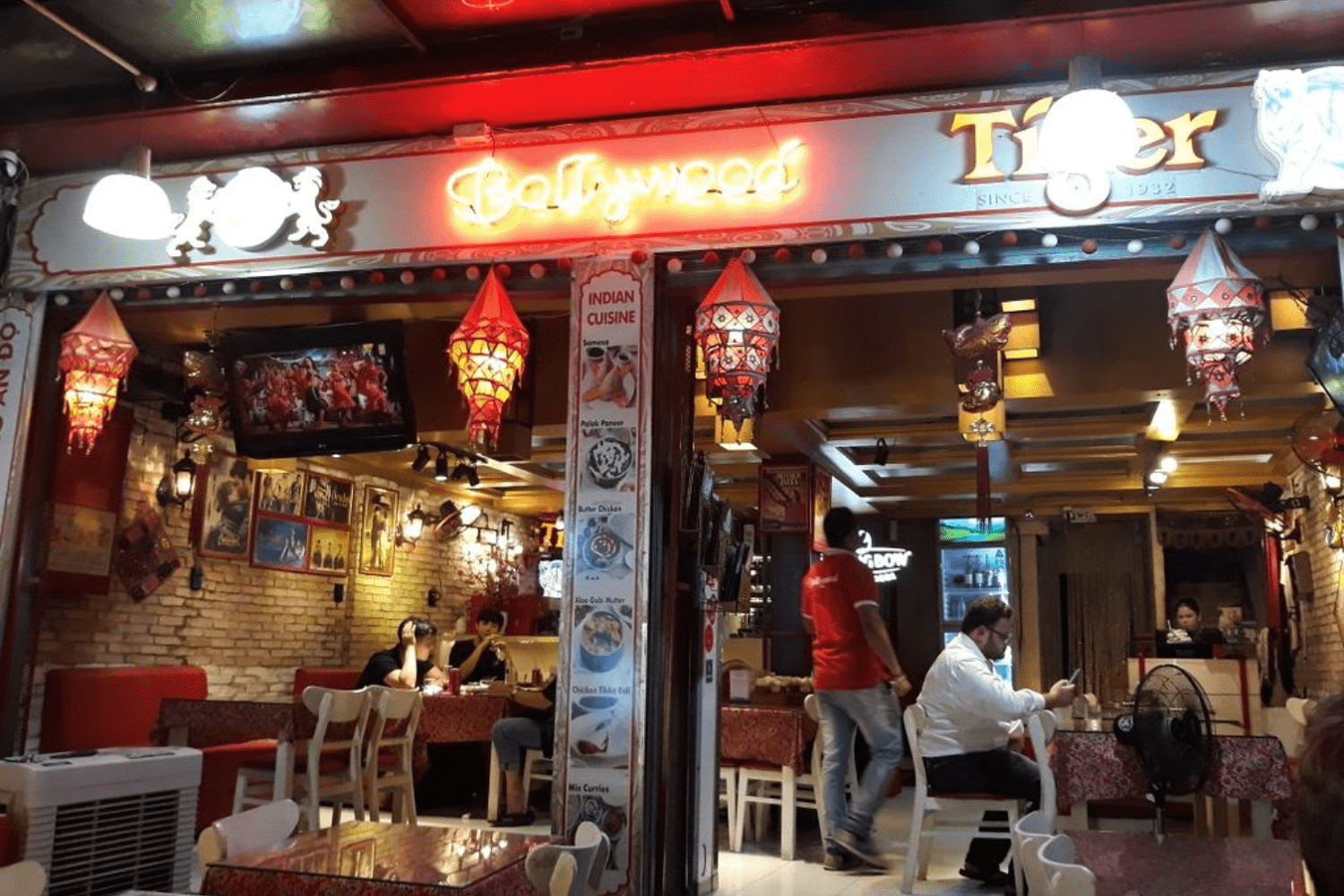 bollywood-indian-cuisine-restaurant-in-vietnam