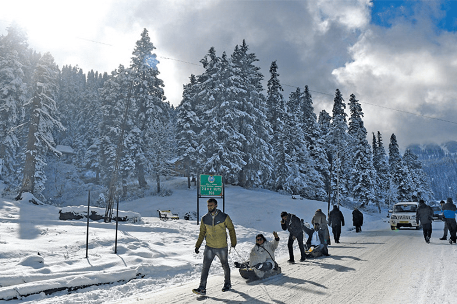 winter-sports-in-gulmarg-snow-festival