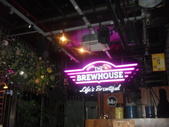 the-brewhouse-radisson’s-new-year’s-bash-party