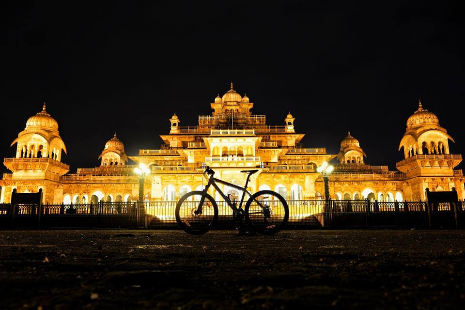 night-cycling-tours