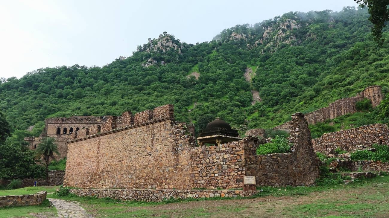 bhangarh-fort