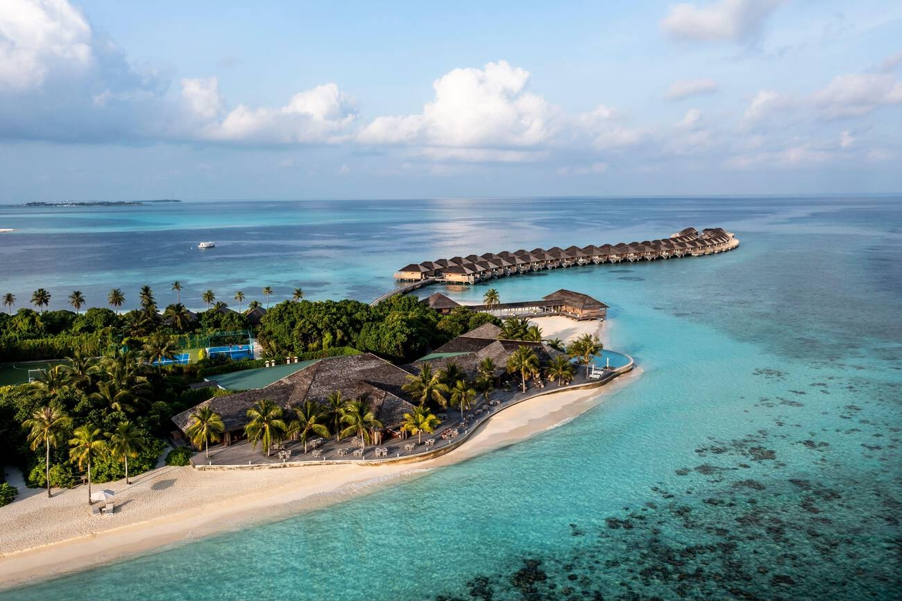 hurawalhi-island-resort-in-maldives