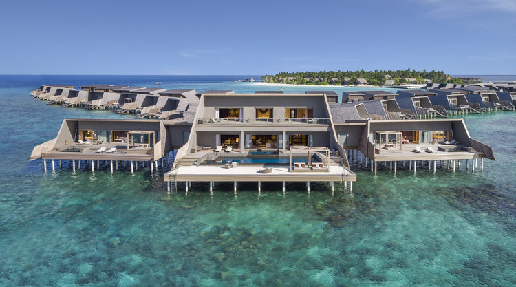st.-regis-maldives-vommuli-resort