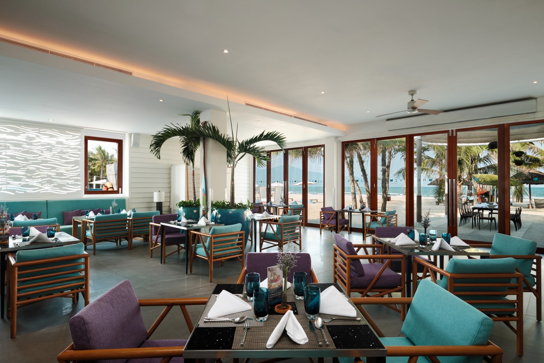 azure-beach-lounge