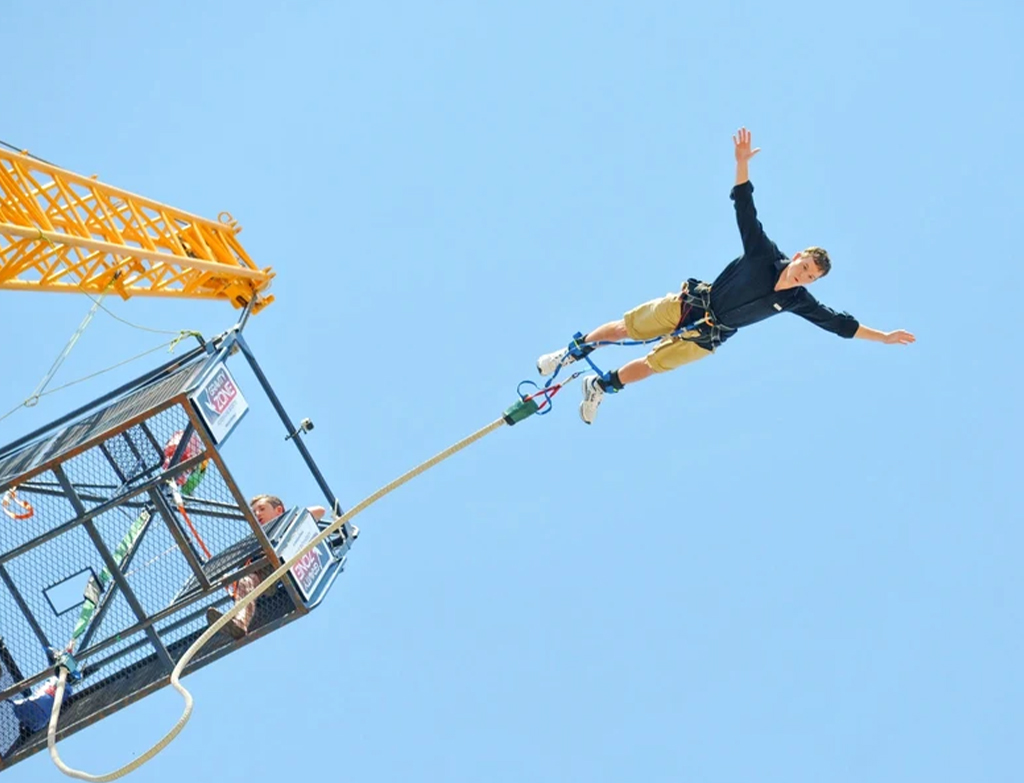 gravity-zone-bungee-jumping