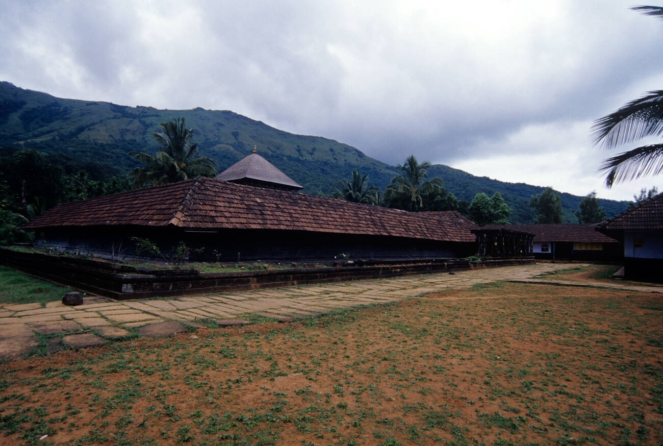 thirunelli-temple