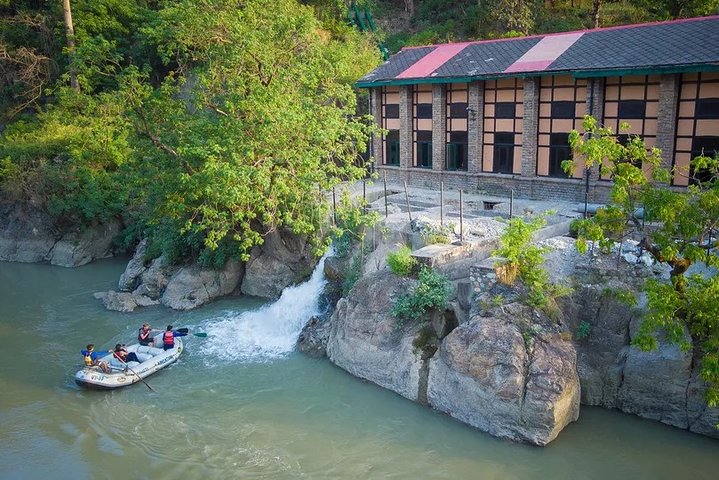 river-rafting-at-tattapani