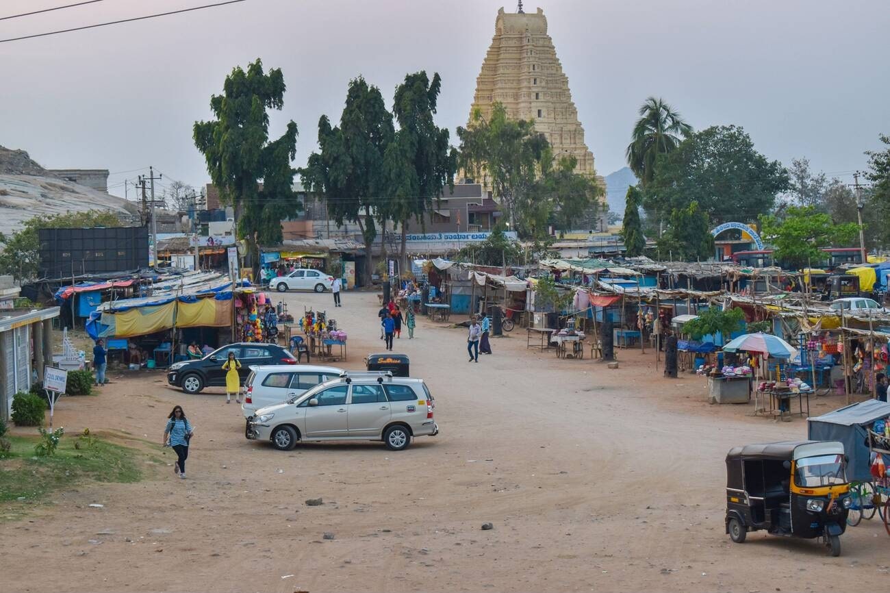 hampi-bazaar-karnataka
