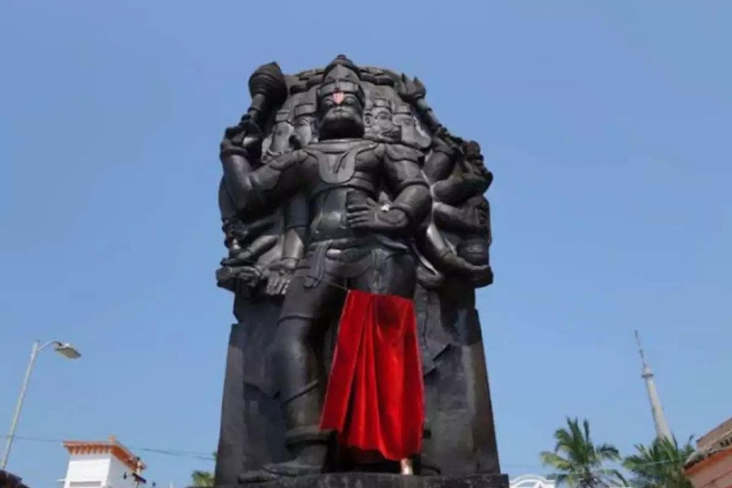 the-five-faced-hanuman-temple-in-rameswaram