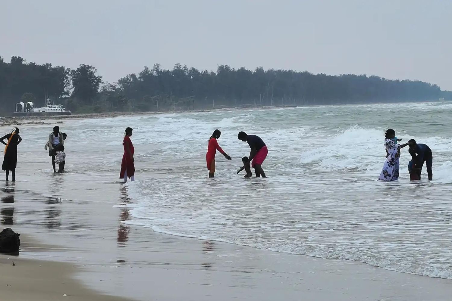 ariyaman-beach-in-rameswaram