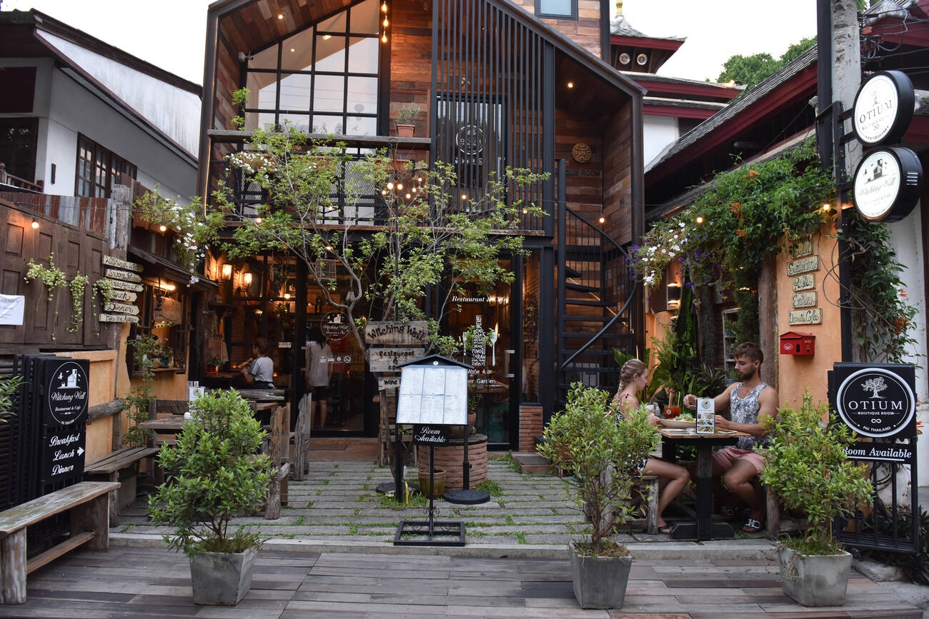 cafes-in-pai-thailand.