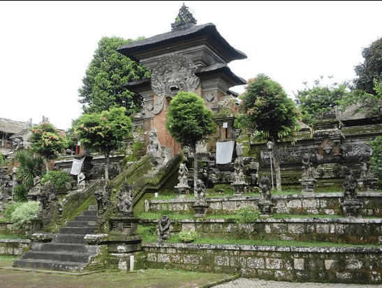 enchantment-of-samuan-tiga-temple-in-bali