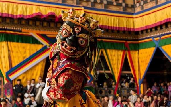 most-popular-festivals-in-bhutan