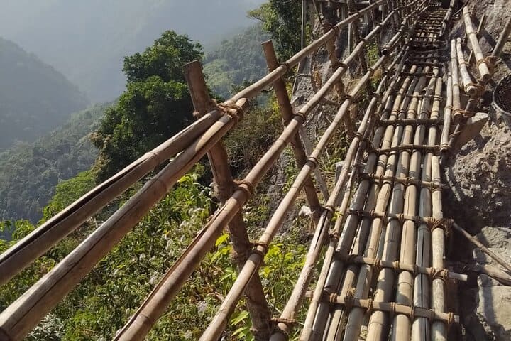 walk-on-the-bamboo-sky-deck