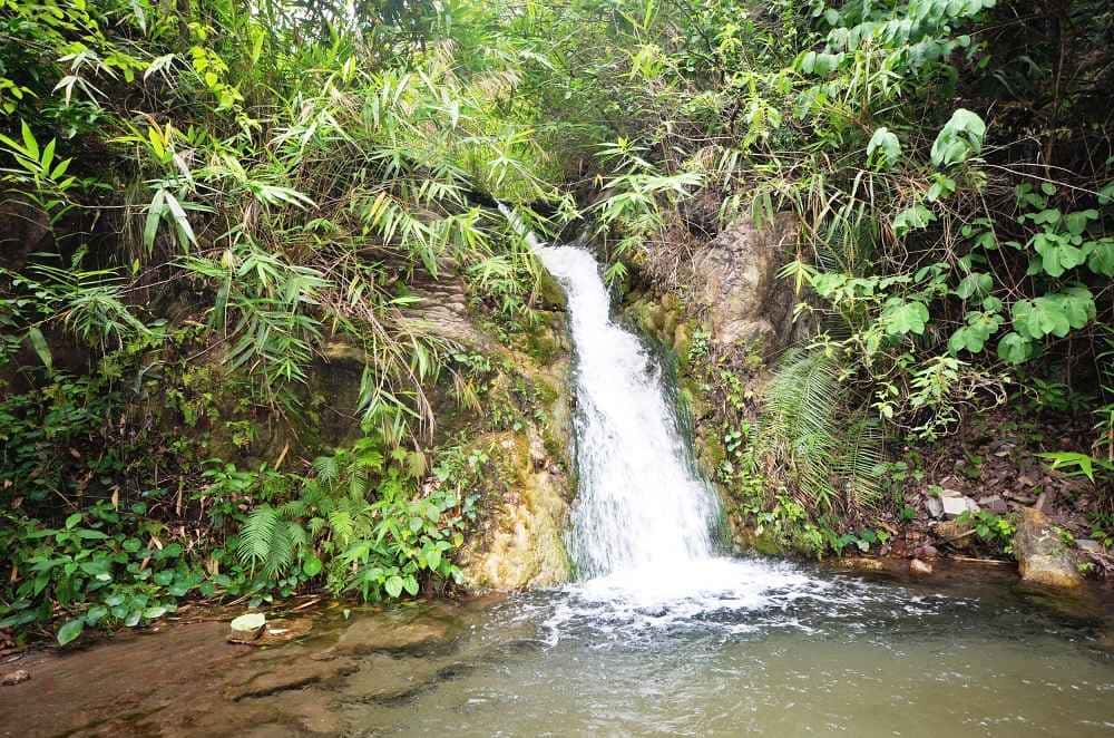garud-chatti-waterfall