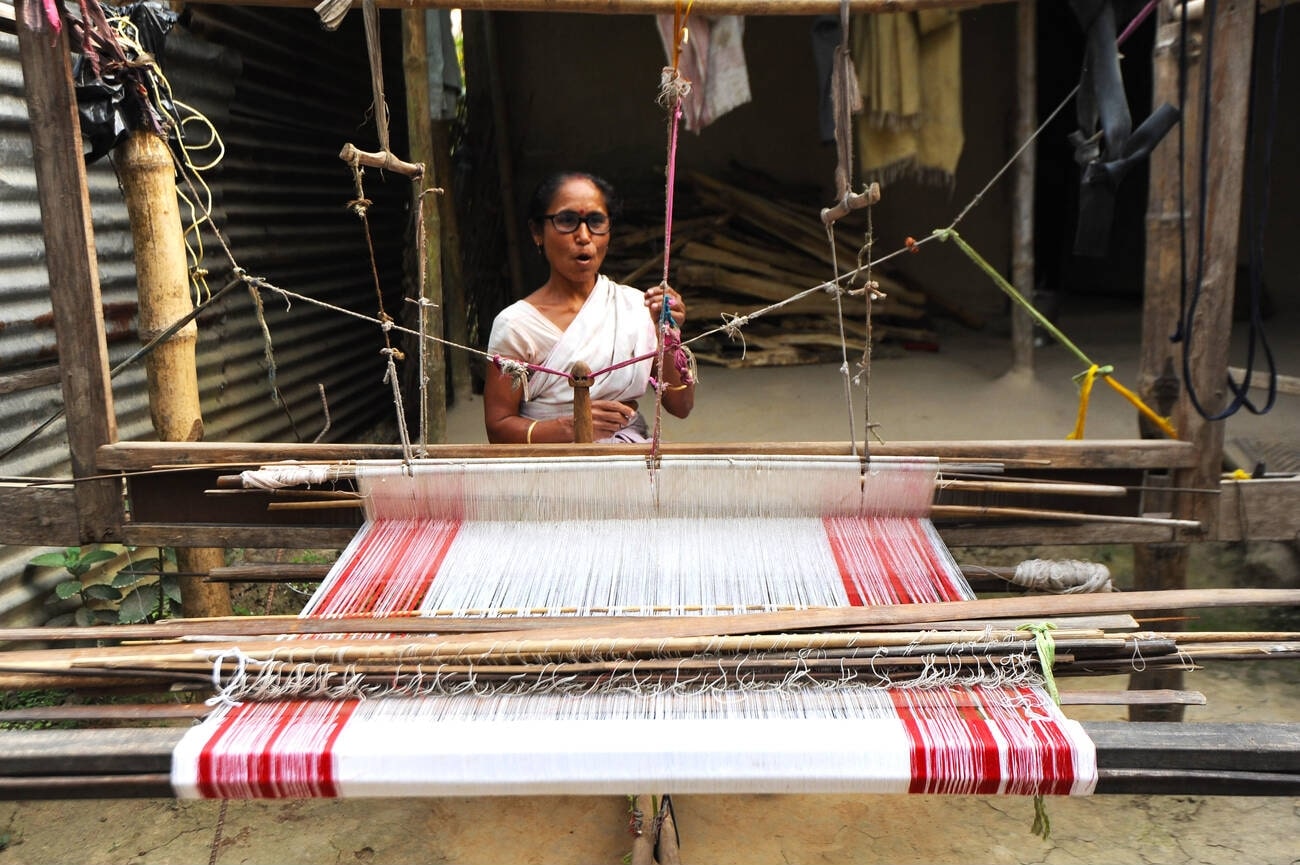 handloom-weaving-centers