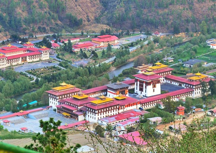 how-to-reach-tashichho-dzong