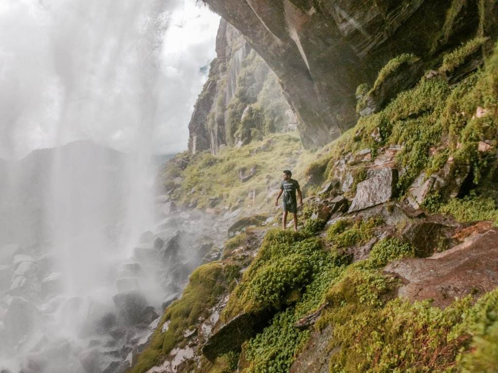 jogini-waterfall-trek