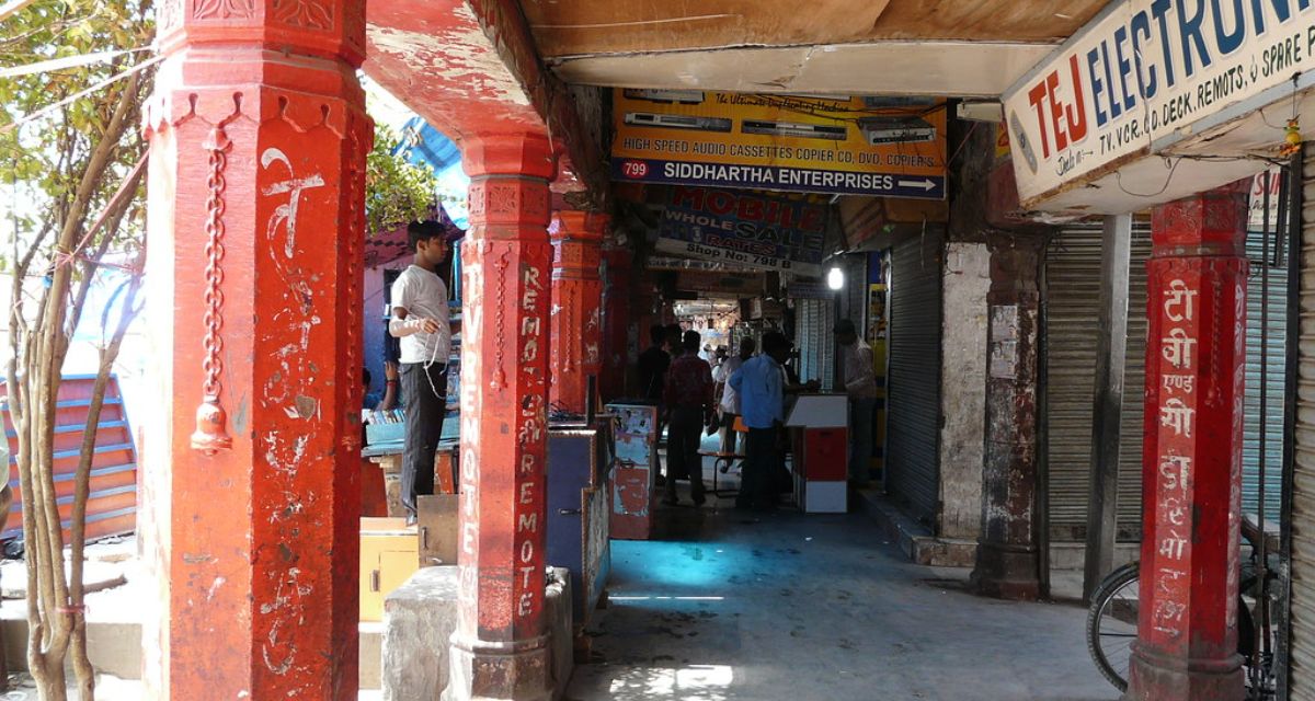 kapur-market