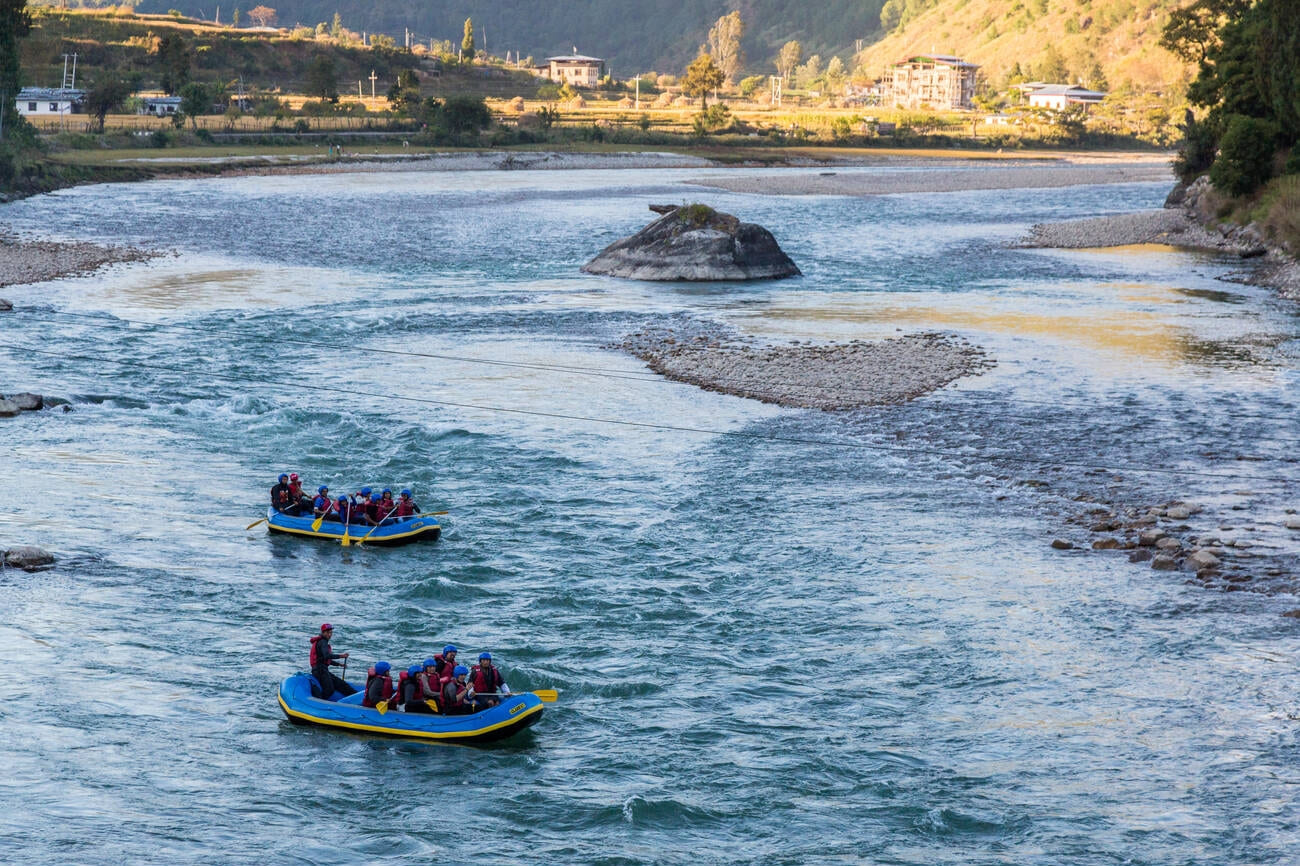 rafting-on-the-punakha-river